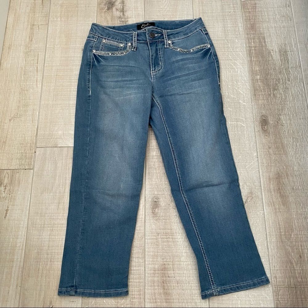 Earl Jeans Sz 2 Embellished Cropped Jeans